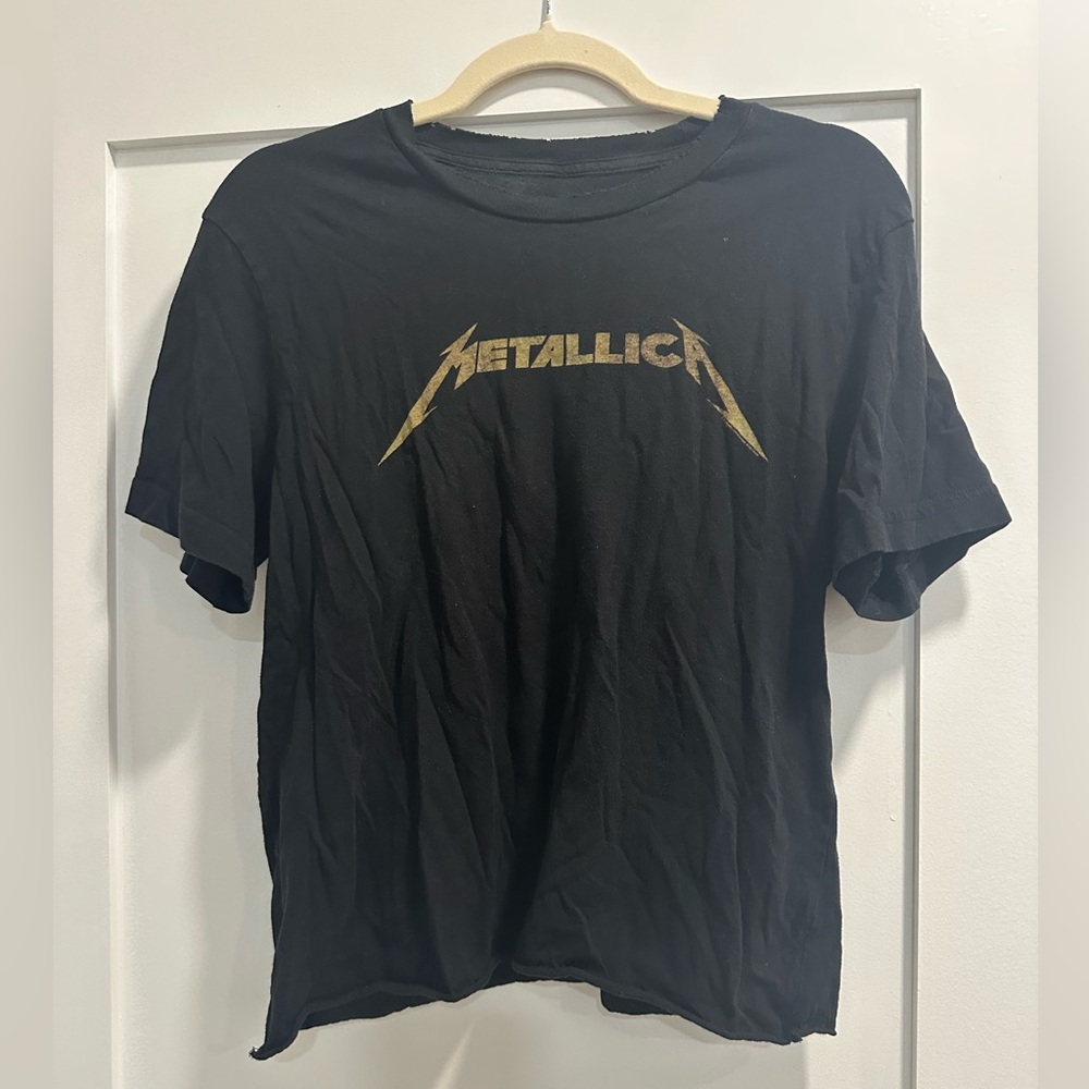 Metallica Black Band Tee with Gold Logo